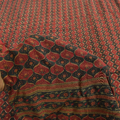 Sanskriti Vintage Sarees Dark Red 100% Pure Crepe Floral Print 5+YD Indian Sari