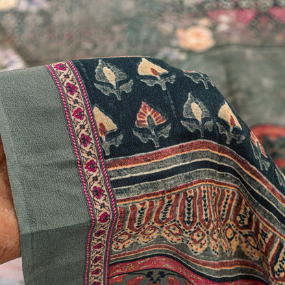 Sanskriti Vintage Gray Pure Crepe Sarees Floral Digital Print Sari 5.5 YD Fabric