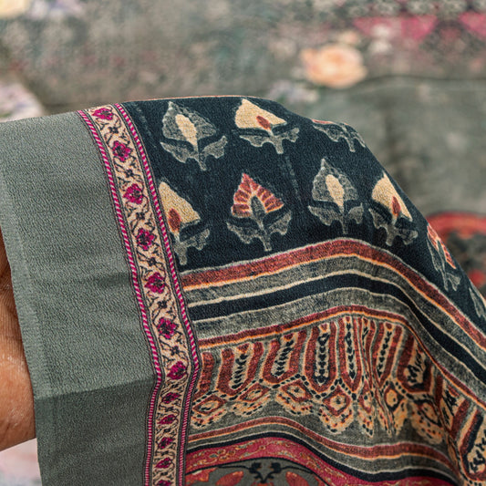 Sanskriti Vintage Gray Pure Crepe Sarees Floral Digital Print Sari 5.5 YD Fabric