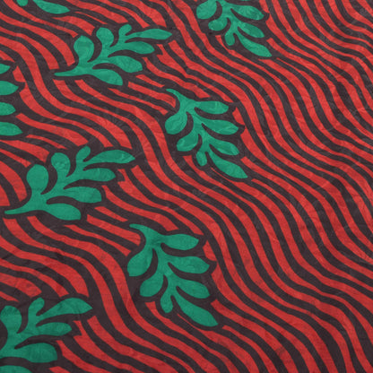Sanskriti Vintage Soft Red-Green Pure Crepe Sari Floral Print Woven Saree 5.5Yd