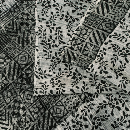 Sanskriti Vintage Black-White Soft Pure Crepe Sari Digital Printed Saree 5.5Yard