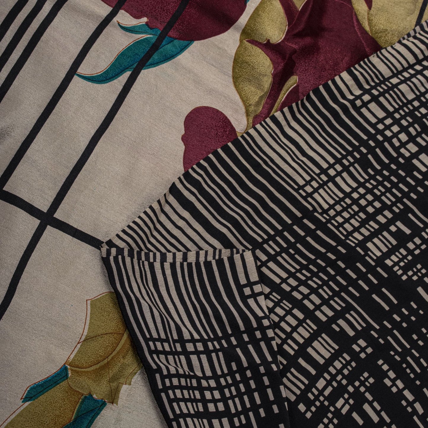 Sanskriti Vintage Saree Black Pure Crepe Digital Print Sari 5.5Yard Craft Fabric