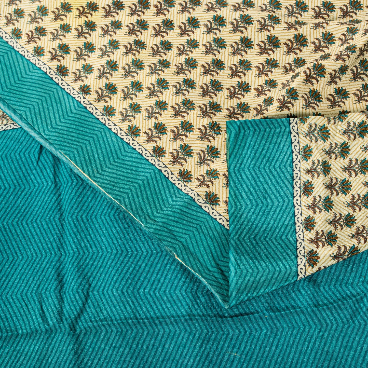 Sanskriti Vintage Sari White-Blue Soft Pure Crepe Floral Block Print Saree 5.5Yd