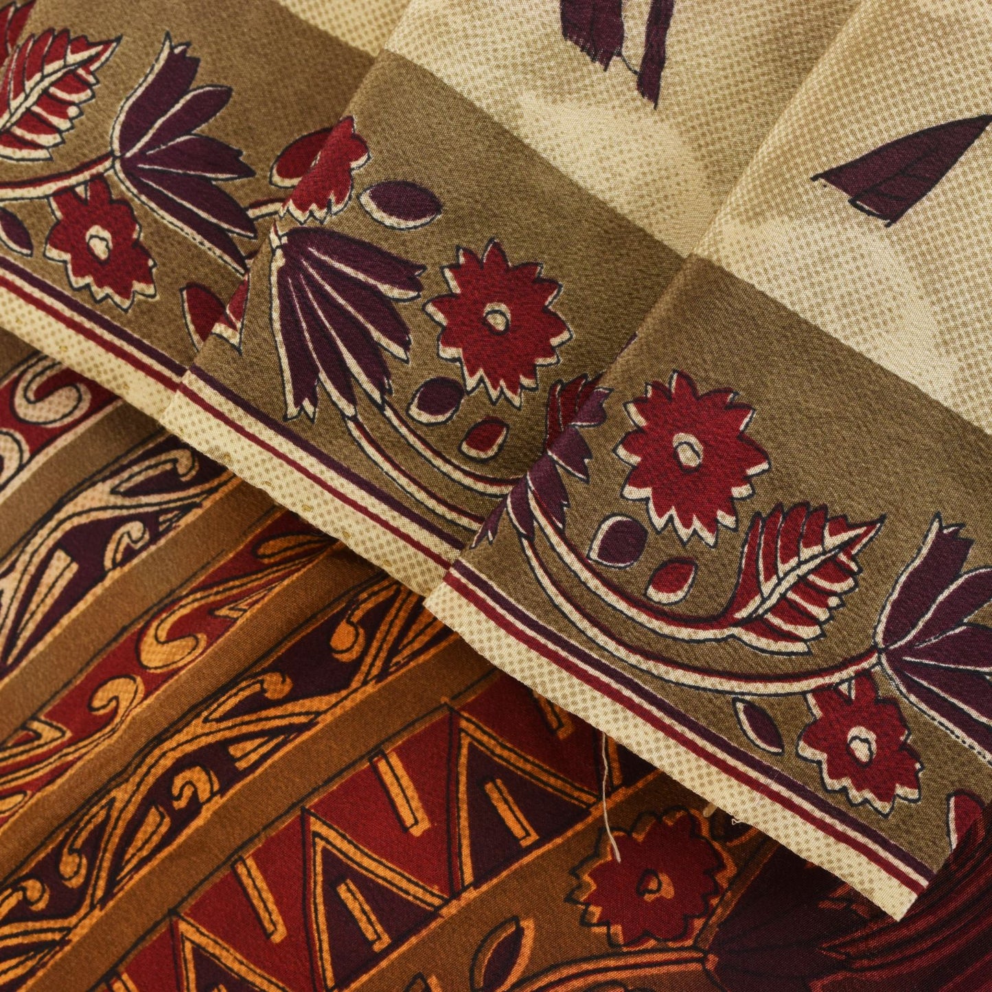Sanskriti Vintage Soft Cream-Red Pure Crepe Silk Sari Floral Printed Saree 5.5Yd