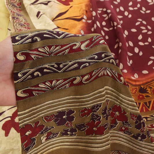 Sanskriti Vintage Soft Cream-Red Pure Crepe Silk Sari Floral Printed Saree 5.5Yd