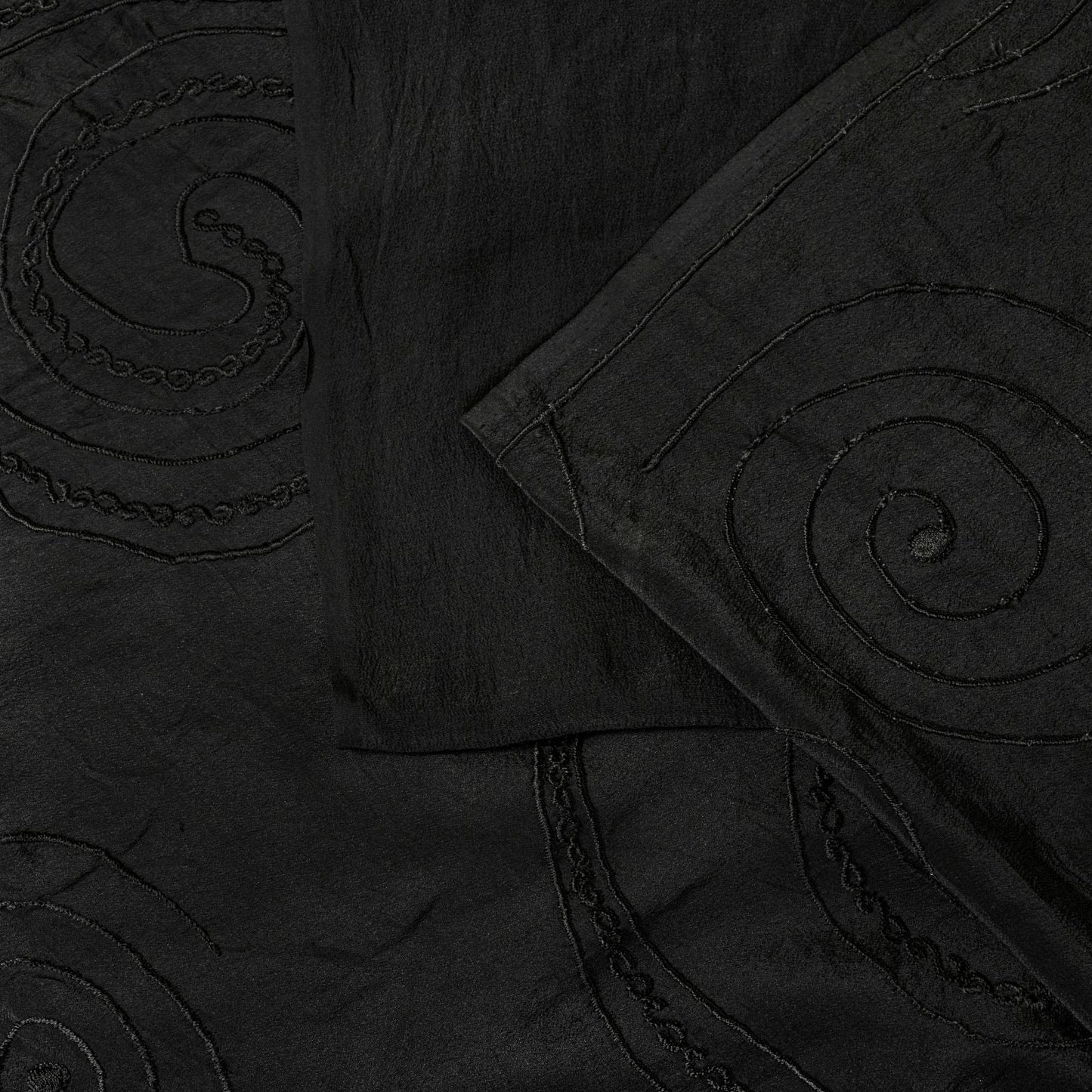 Sanskriti Vintage Soft Black Pure Crepe Silk Sari Embroidered Saree 5.5Yd Fabric