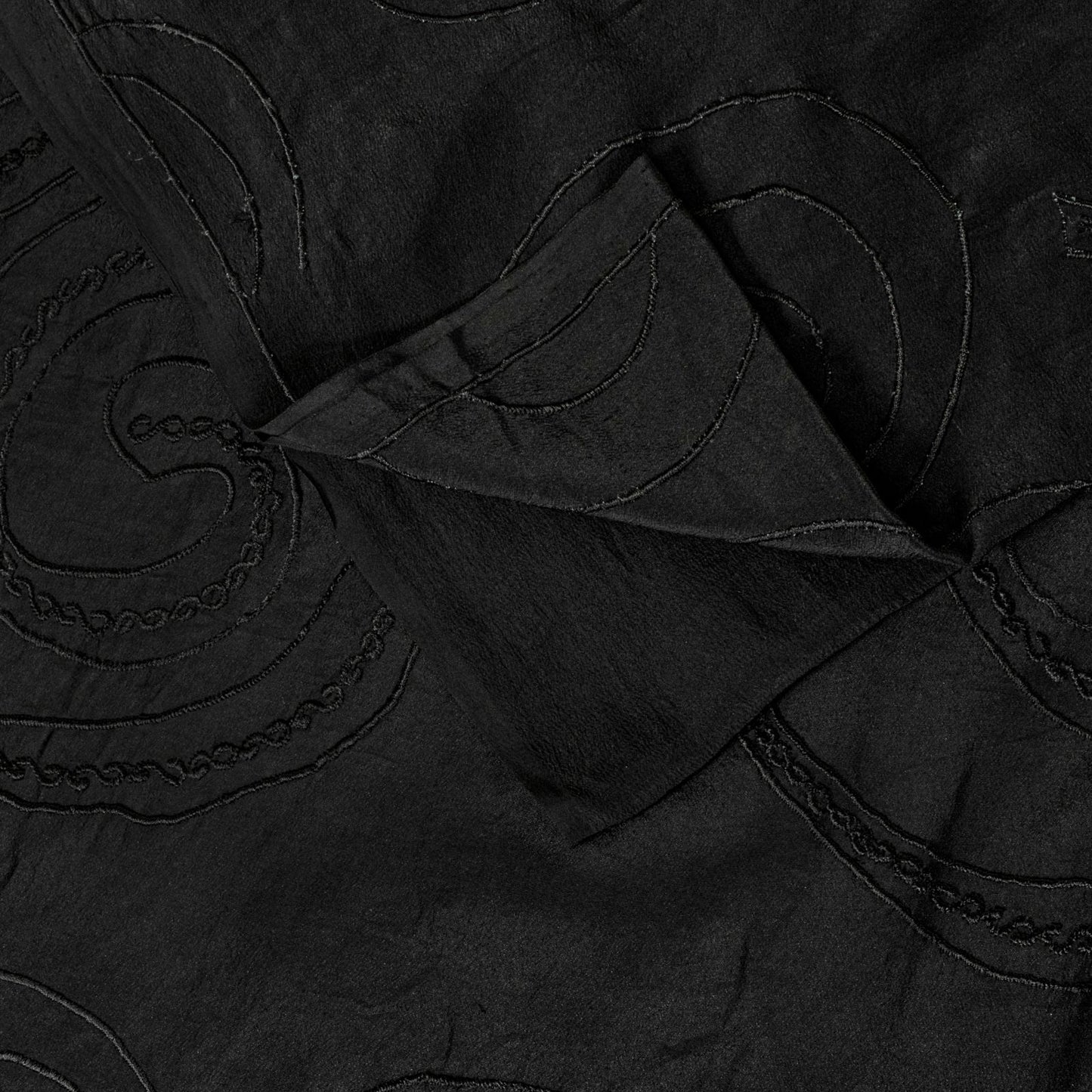 Sanskriti Vintage Soft Black Pure Crepe Silk Sari Embroidered Saree 5.5Yd Fabric