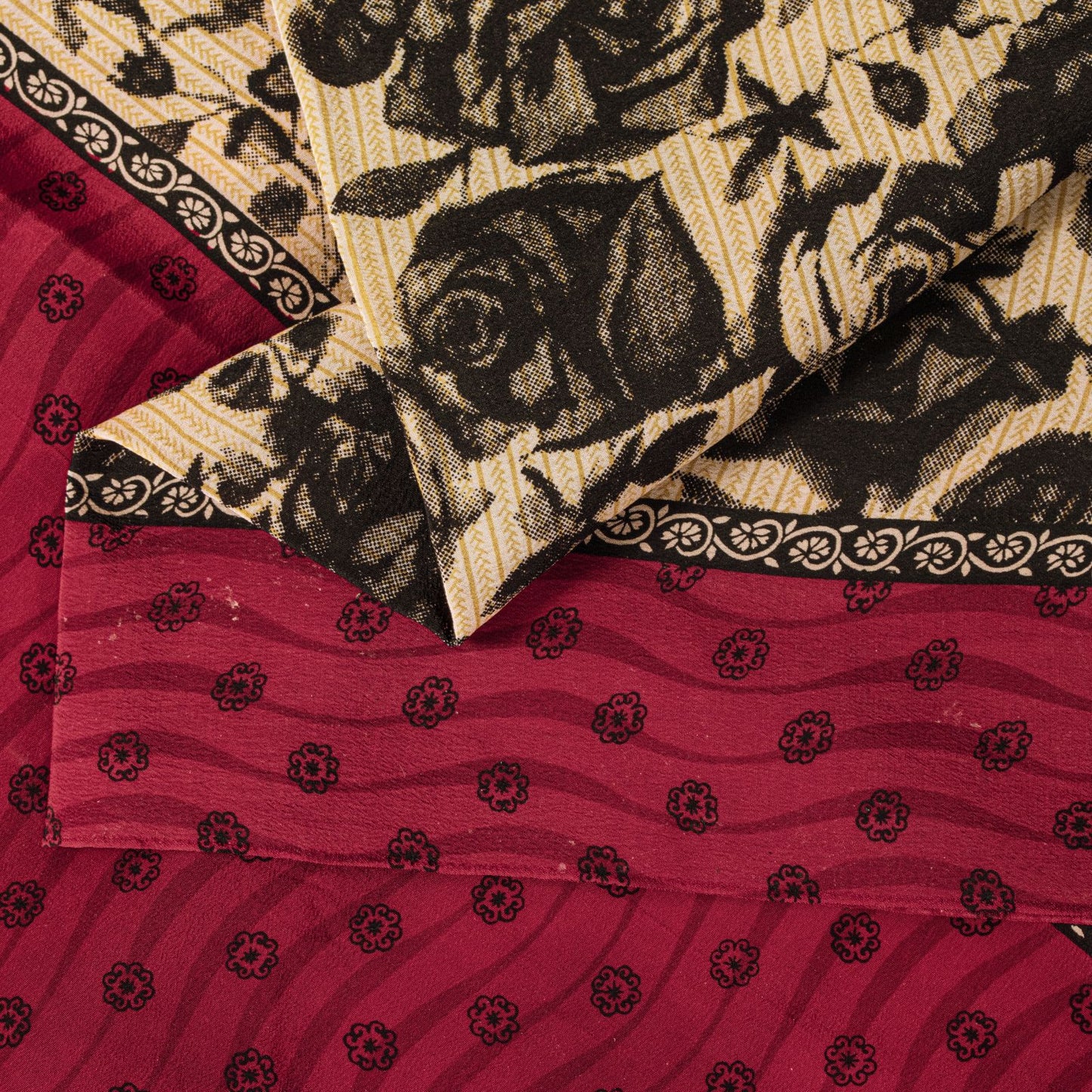 Sanskriti Vintage Cream-Black Pure Crepe Sari Floral Digital Printed Saree 5.5Yd