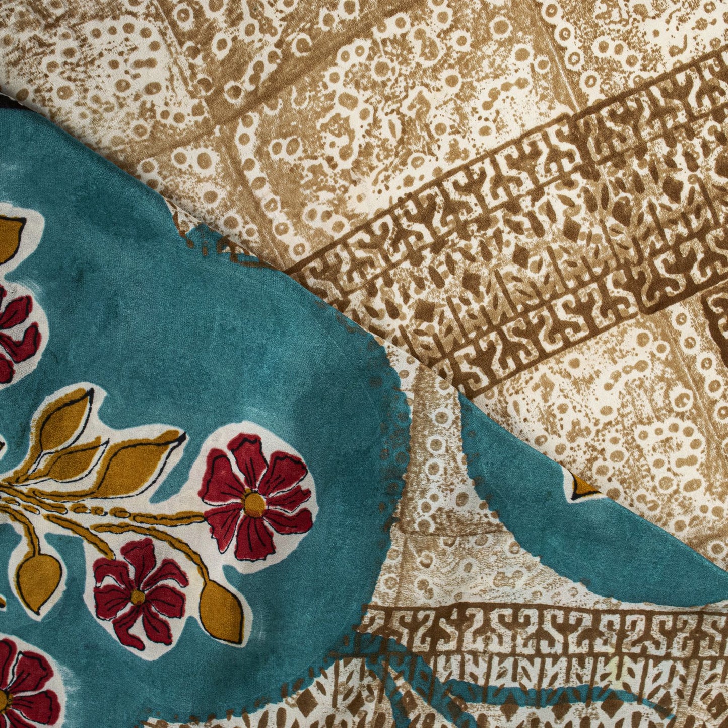 Sanskriti Vintage Saree Off-White 100% Pure Crepe Floral Print Sari 5.5Yd Fabric