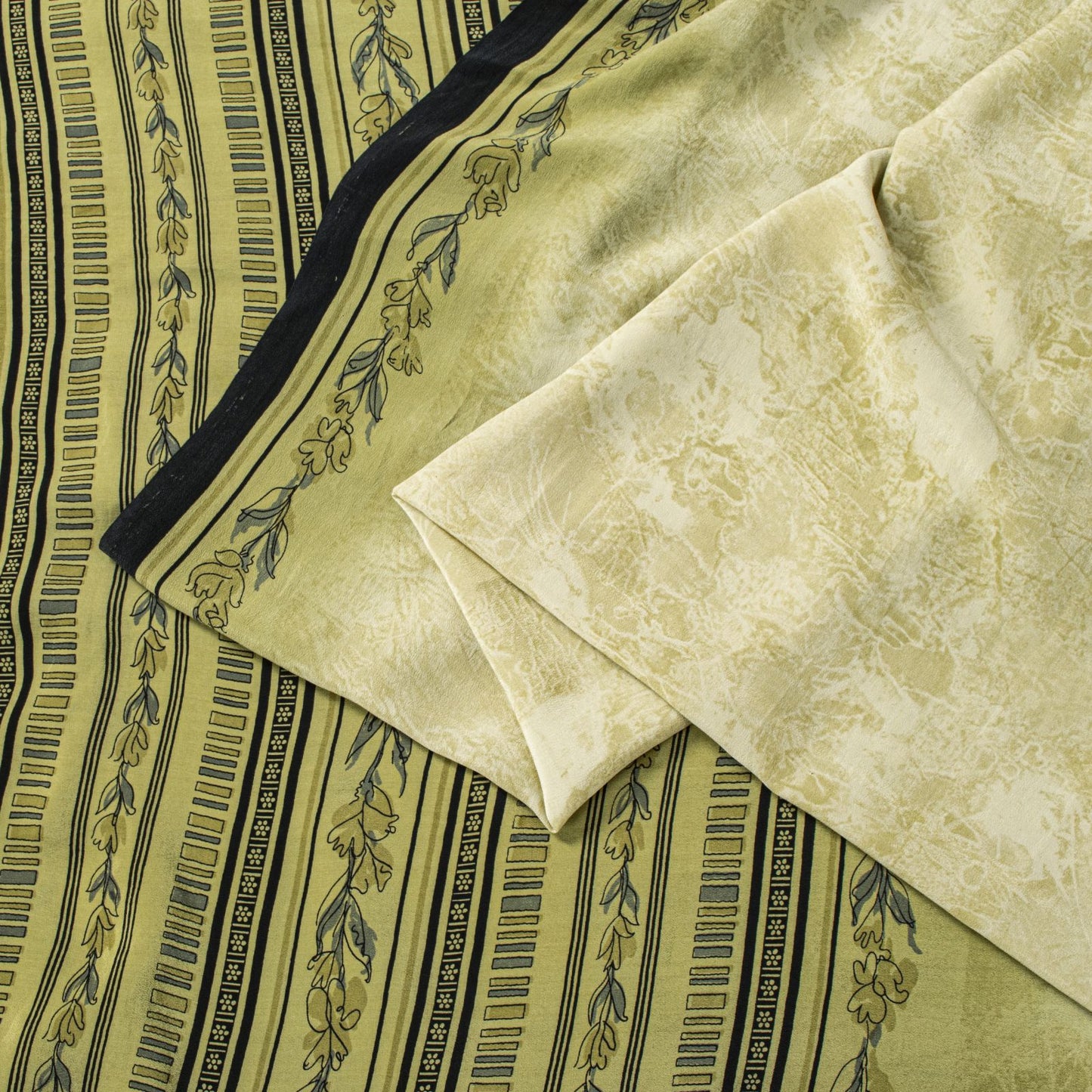 Sanskriti Vintage Cream Pure Crepe Silk Saree Floral Strip Printed 5.5 Yard Sari