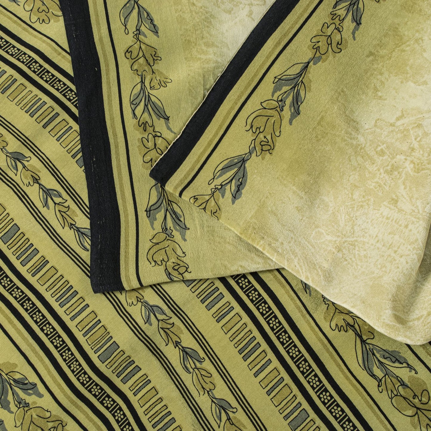 Sanskriti Vintage Cream Pure Crepe Silk Saree Floral Strip Printed 5.5 Yard Sari