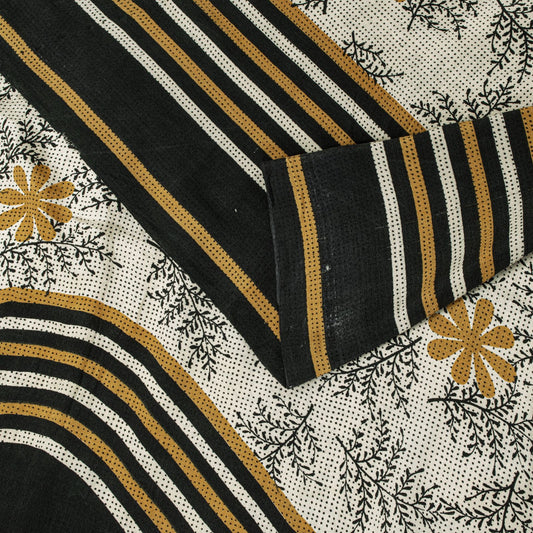 Sanskriti Vintage Saree Cream-Black Pure Crepe Floral Printed Sari 5.5+Yd Fabric