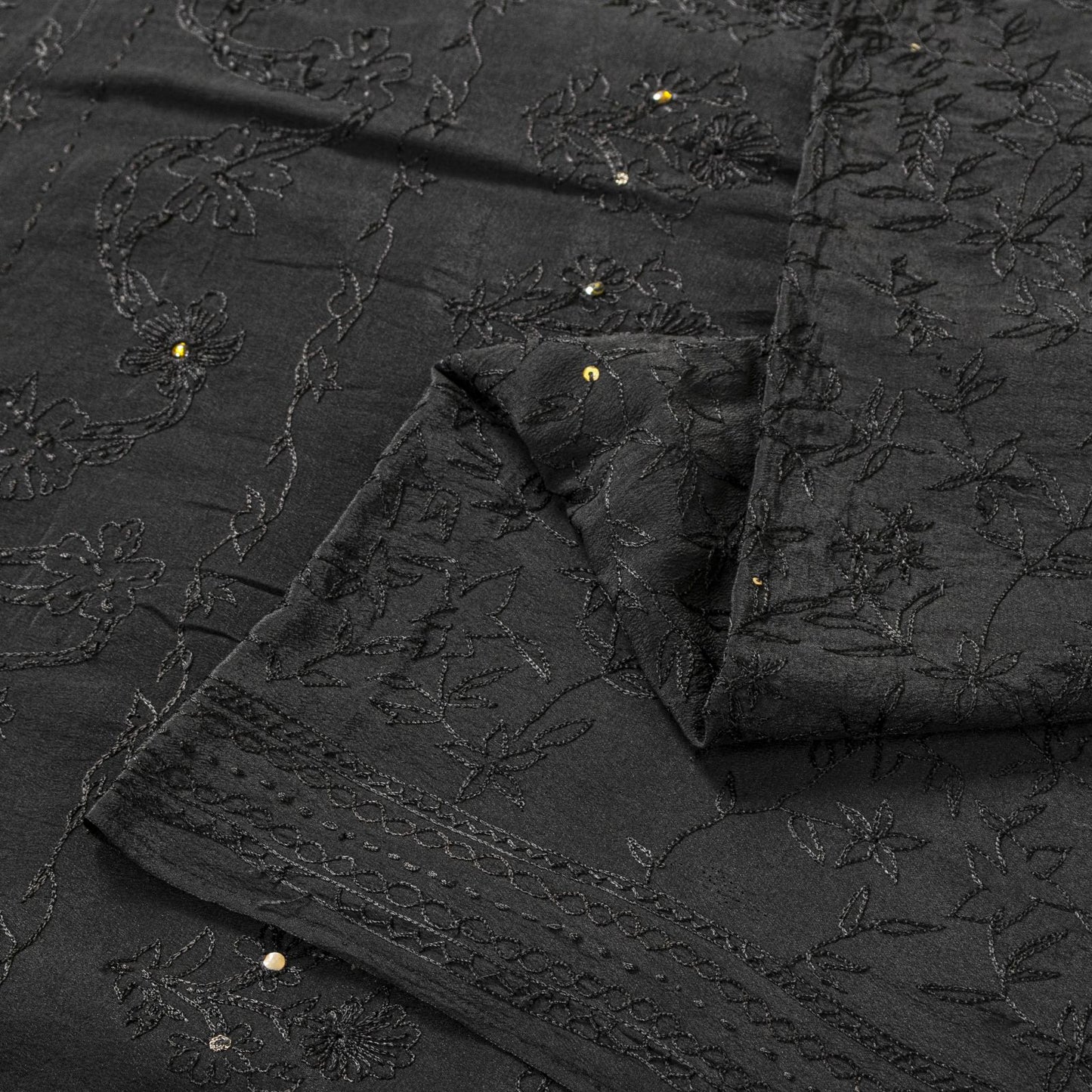 Sanskriti Vintage Saree Black Pure Crepe KashmirAari Embroidery Sari 5+Yd Fabric