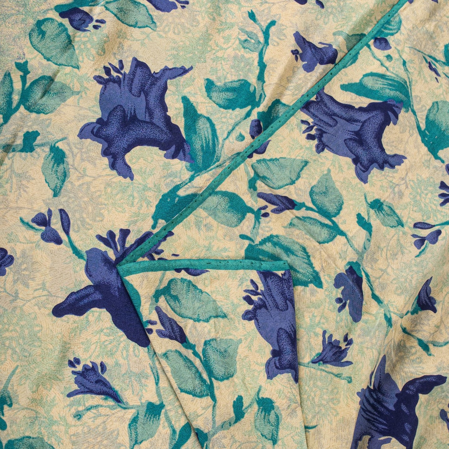 Sanskriti Vintage Saree Cream-Blue Pure Crepe Digital Print Sari 5.5+Yd Fabric