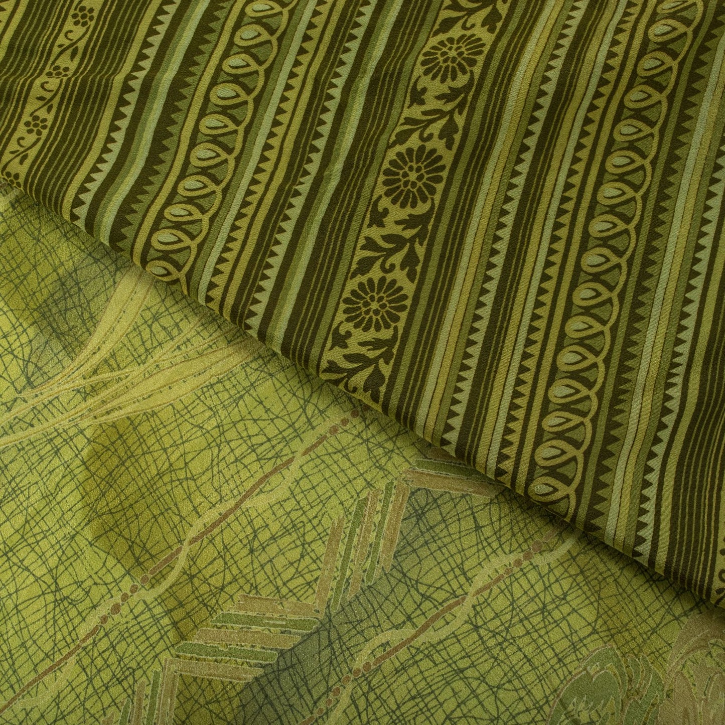 Sanskriti Vintage Saree Green Pure Crepe Floral Printed Sari 5.5+Yd Craft Fabric