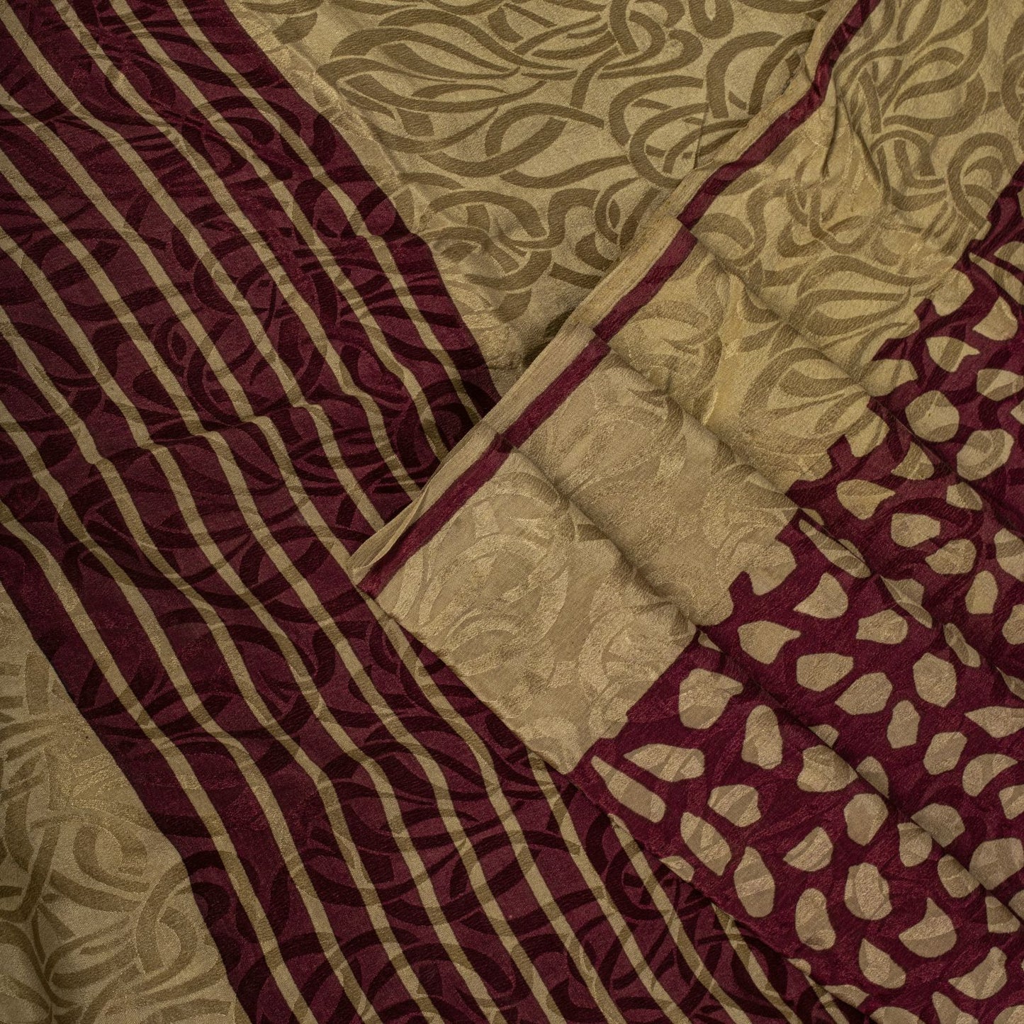 Sanskriti Vintage Saree Wine Pure Crepe Floral Printed-Self Sari 5.5+Yd Fabric