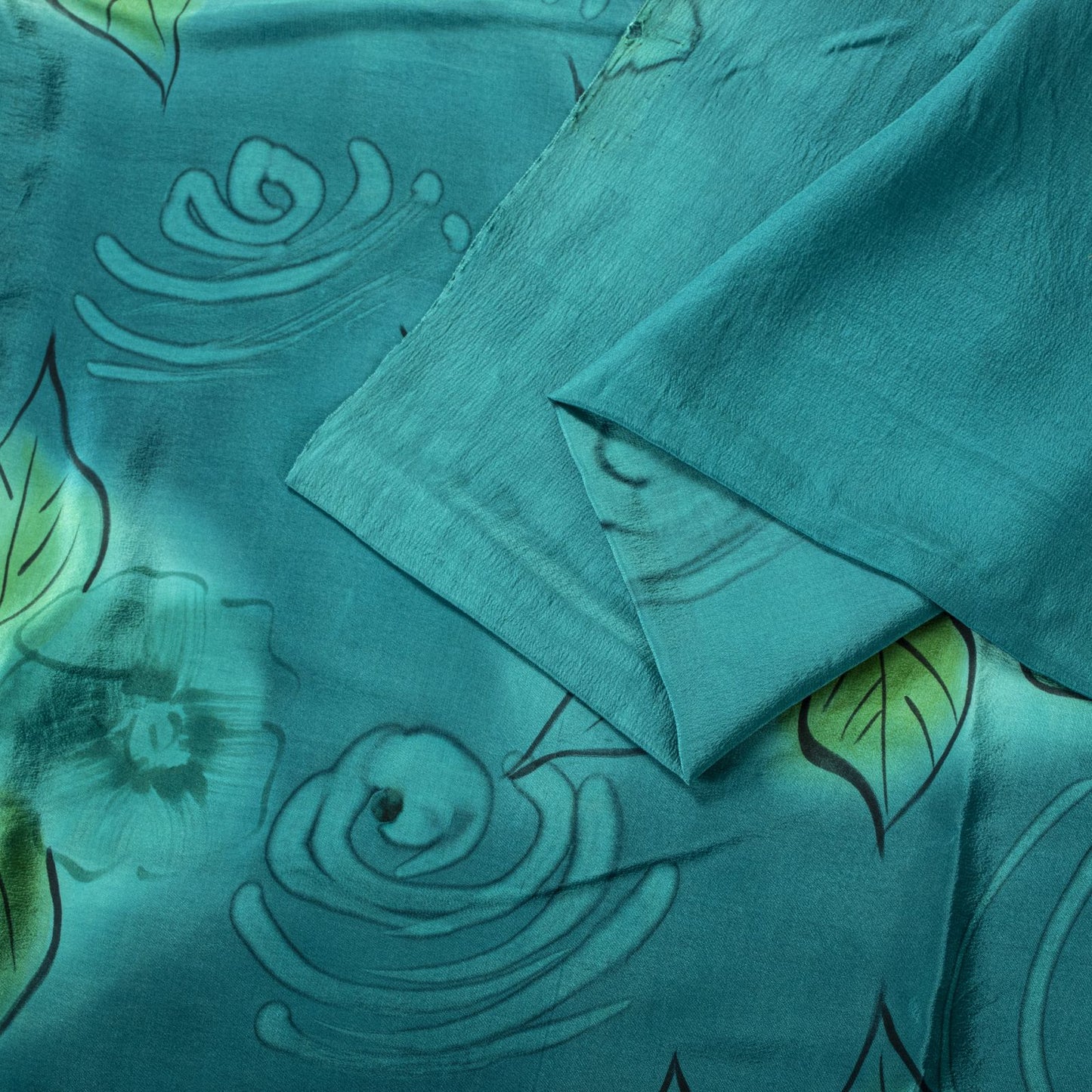Sanskriti Vintage Saree Blue Pure Crepe Floral Digital Print Sari 5.5+Yd Fabric