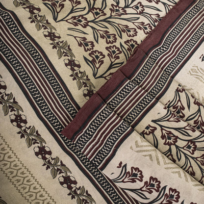 Sanskriti Vintage Saree Wine Pure Crepe Floral Print-Solid Sari 5.5+Yard Fabric