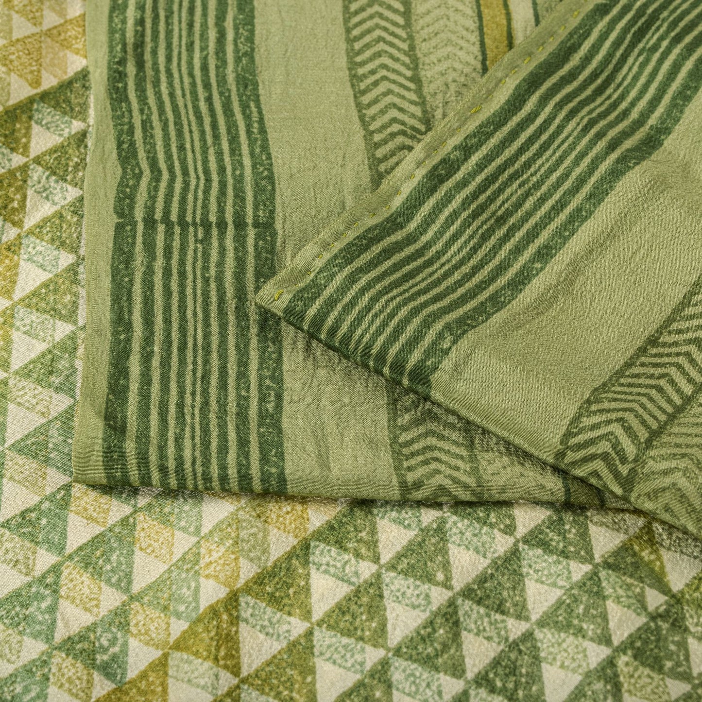 Sanskriti Vintage Saree Green Pure Crepe Geometric Printed Sari 5.5+Yard Fabric