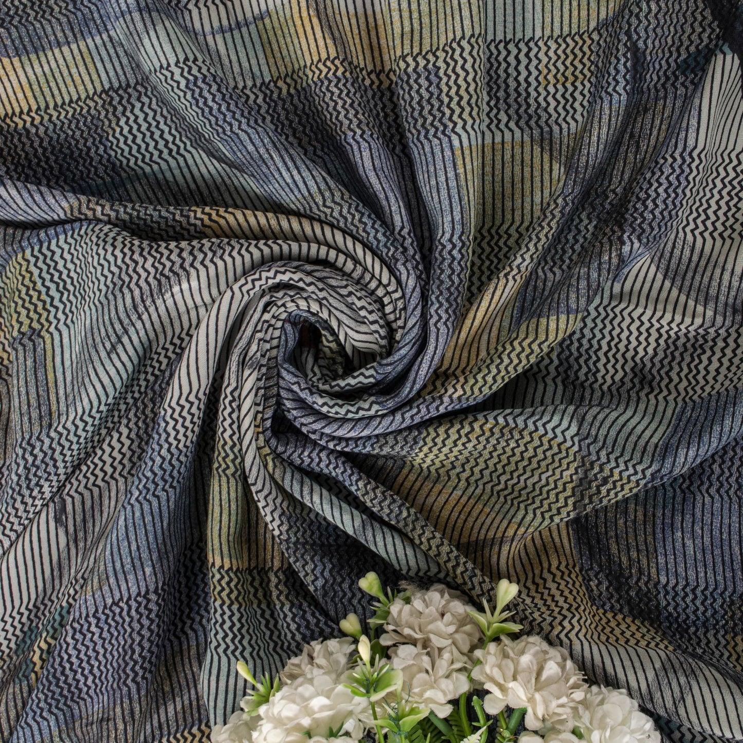 Sanskriti Vintage Saree Gray-Black Pure Crepe Abstract Print Sari 5.5Yard Fabric