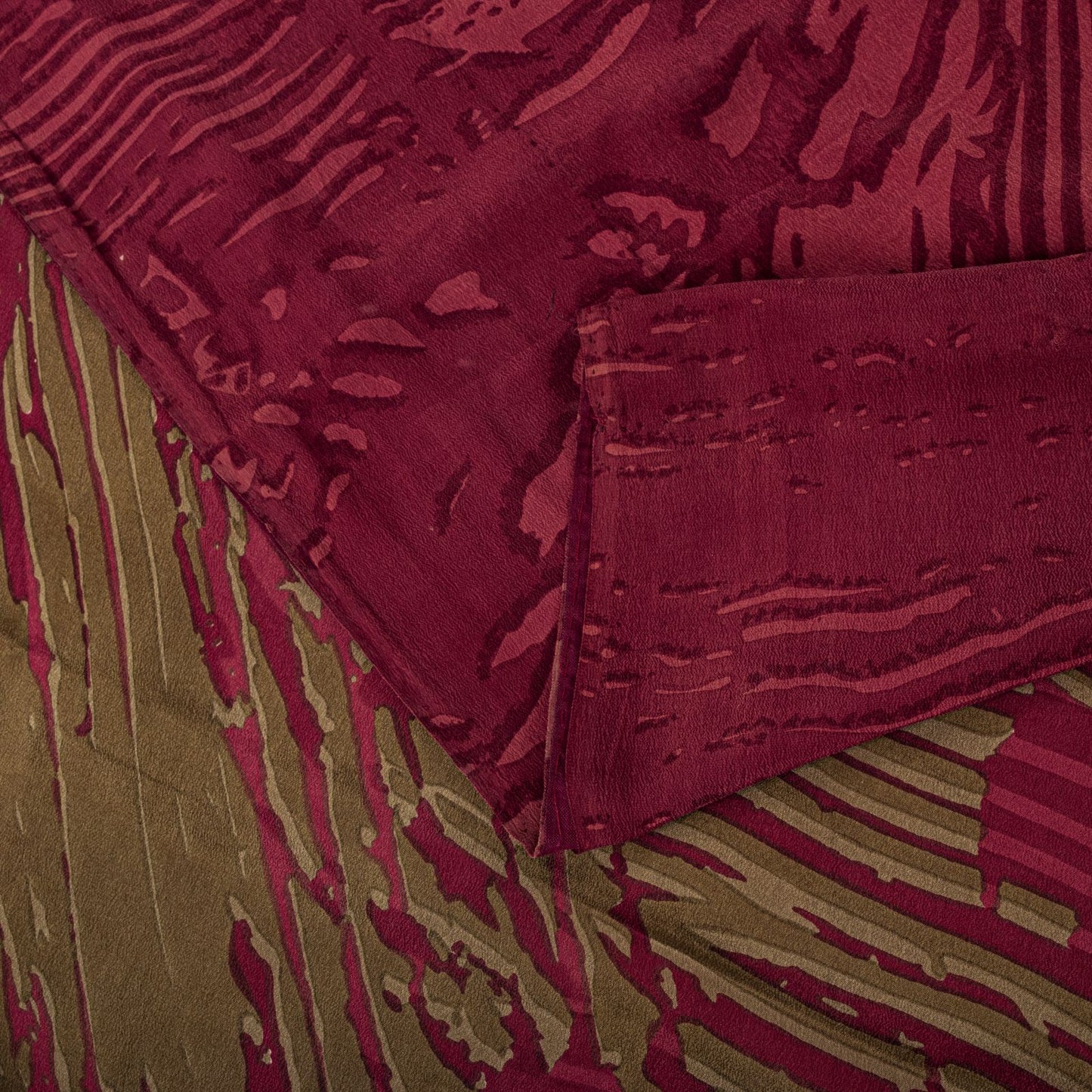 Sanskriti Vintage Saree Maroon Pure Crepe Abstract Printed Sari 5.5+Yard Fabric
