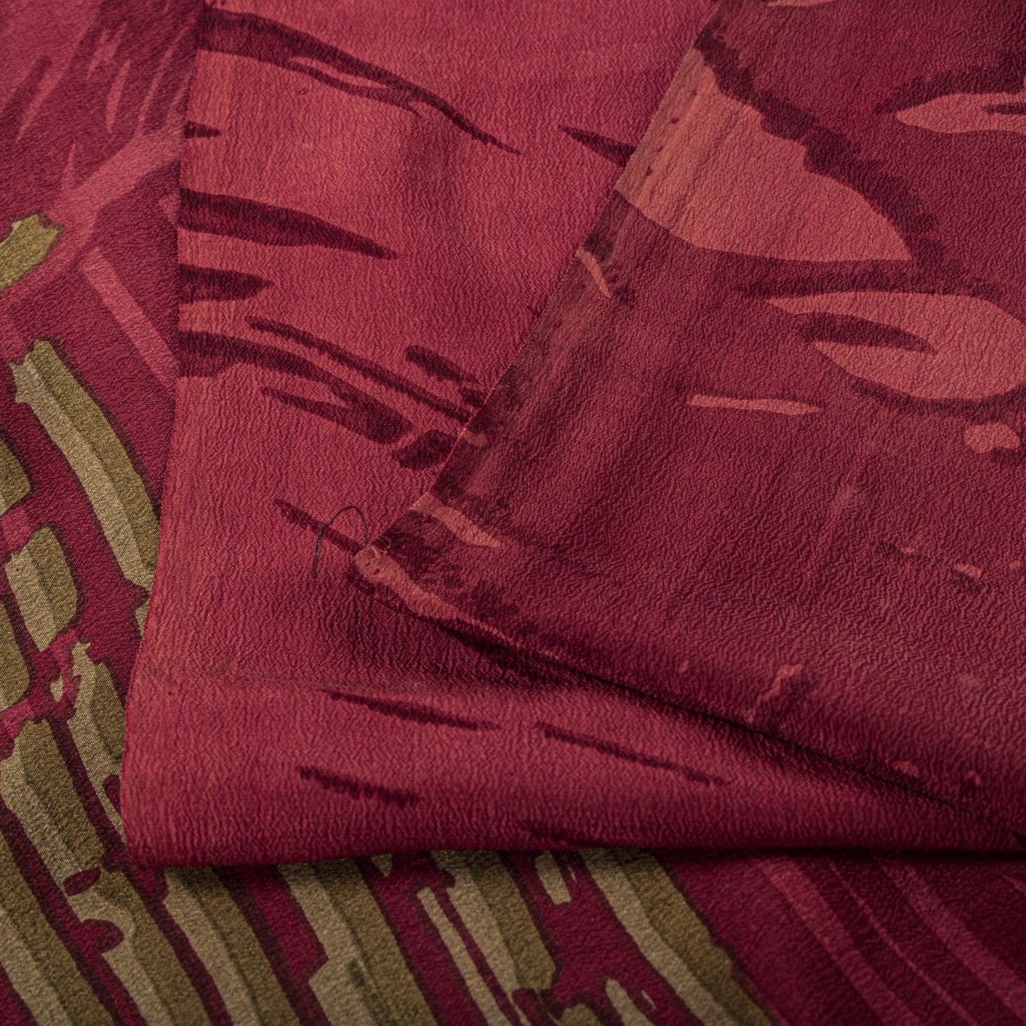 Sanskriti Vintage Saree Maroon Pure Crepe Abstract Printed Sari 5.5+Yard Fabric