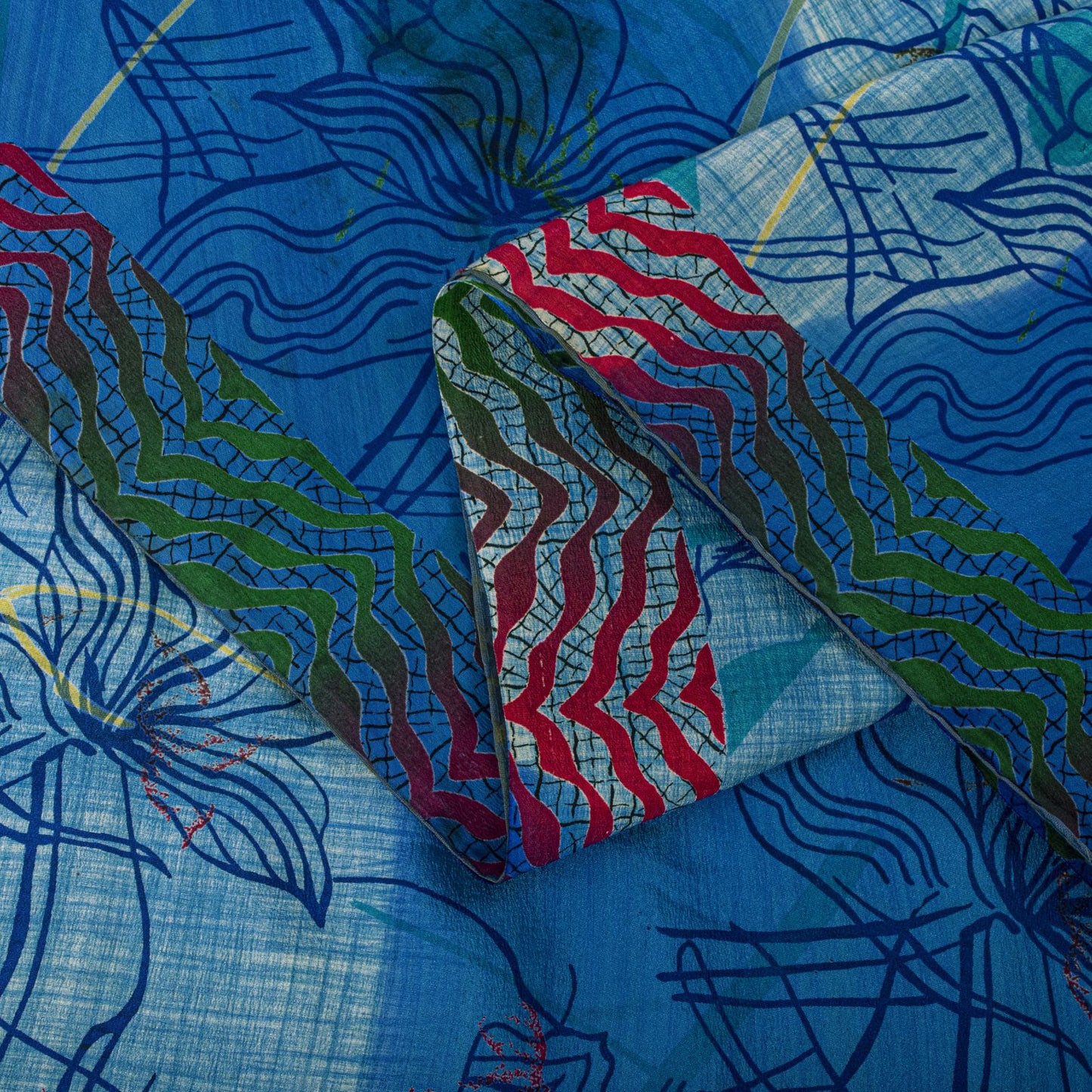 Sanskriti Vintage Saree Blue 100% Pure Crepe Floral Printed Sari 5.5+Yard Fabric