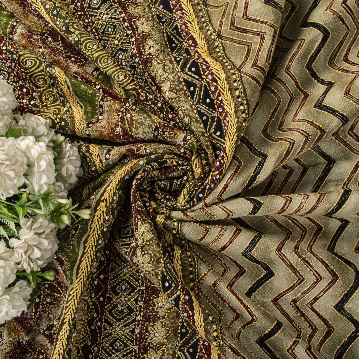 Sanskriti Vintage Saree Beige Pure Crepe Hand Embroidery Kantha Sari 6+Yd Fabric