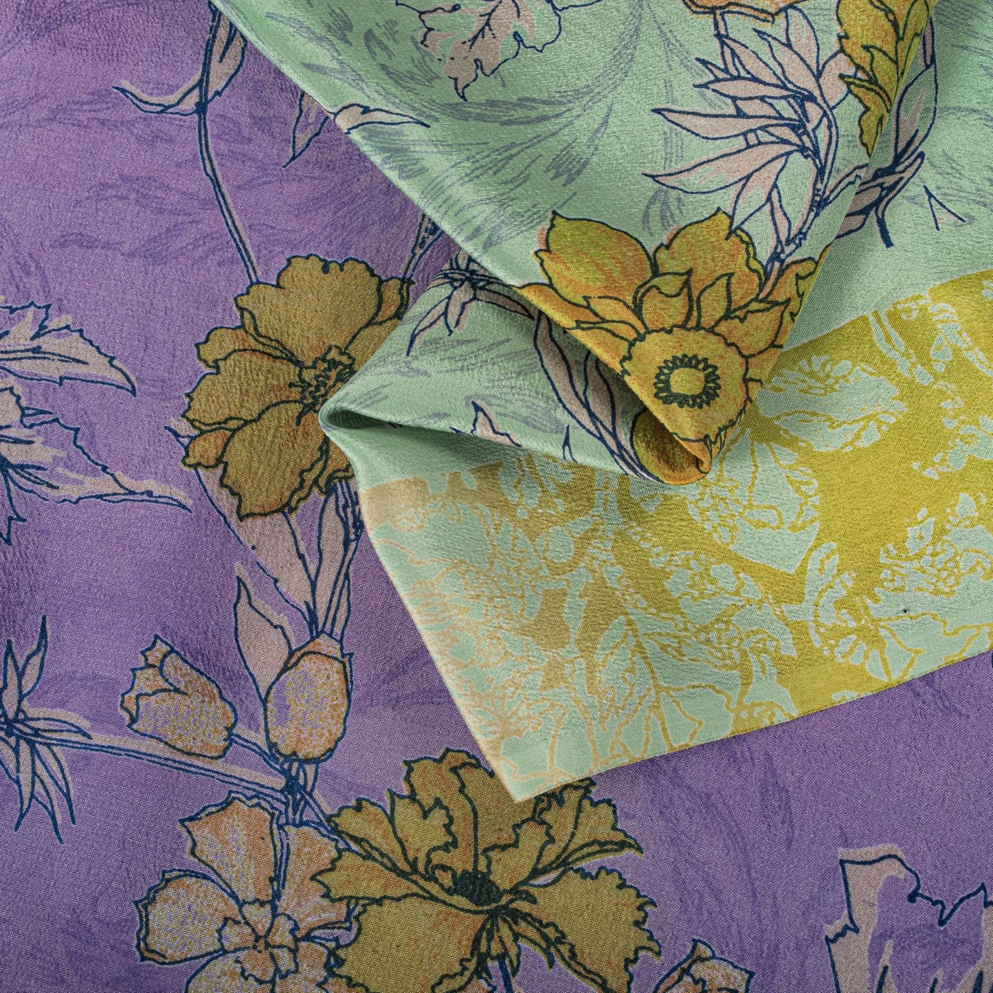 Sanskriti Vintage Saree Purple-Green Pure Crepe Floral Print Sari 5.5+Yd Fabric