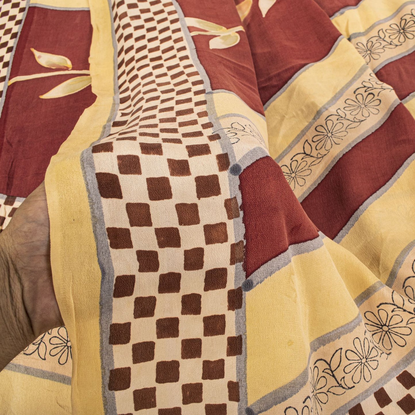 Sanskriti Vintage Saree Red-Beige Pure Crepe Floral Printed Sari 5.5+Yard Fabric