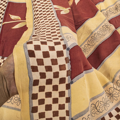 Sanskriti Vintage Saree Red-Beige Pure Crepe Floral Printed Sari 5.5+Yard Fabric