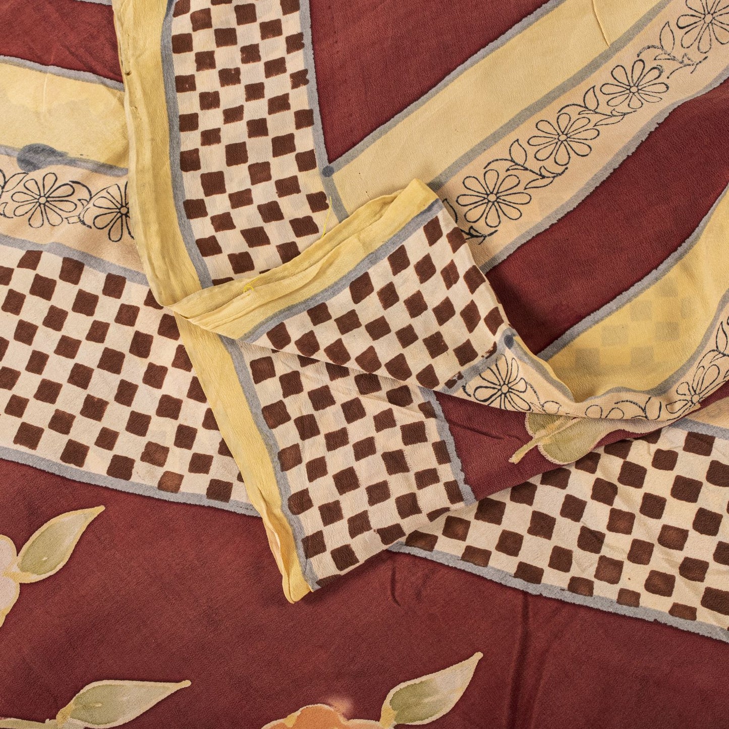 Sanskriti Vintage Saree Red-Beige Pure Crepe Floral Printed Sari 5.5+Yard Fabric