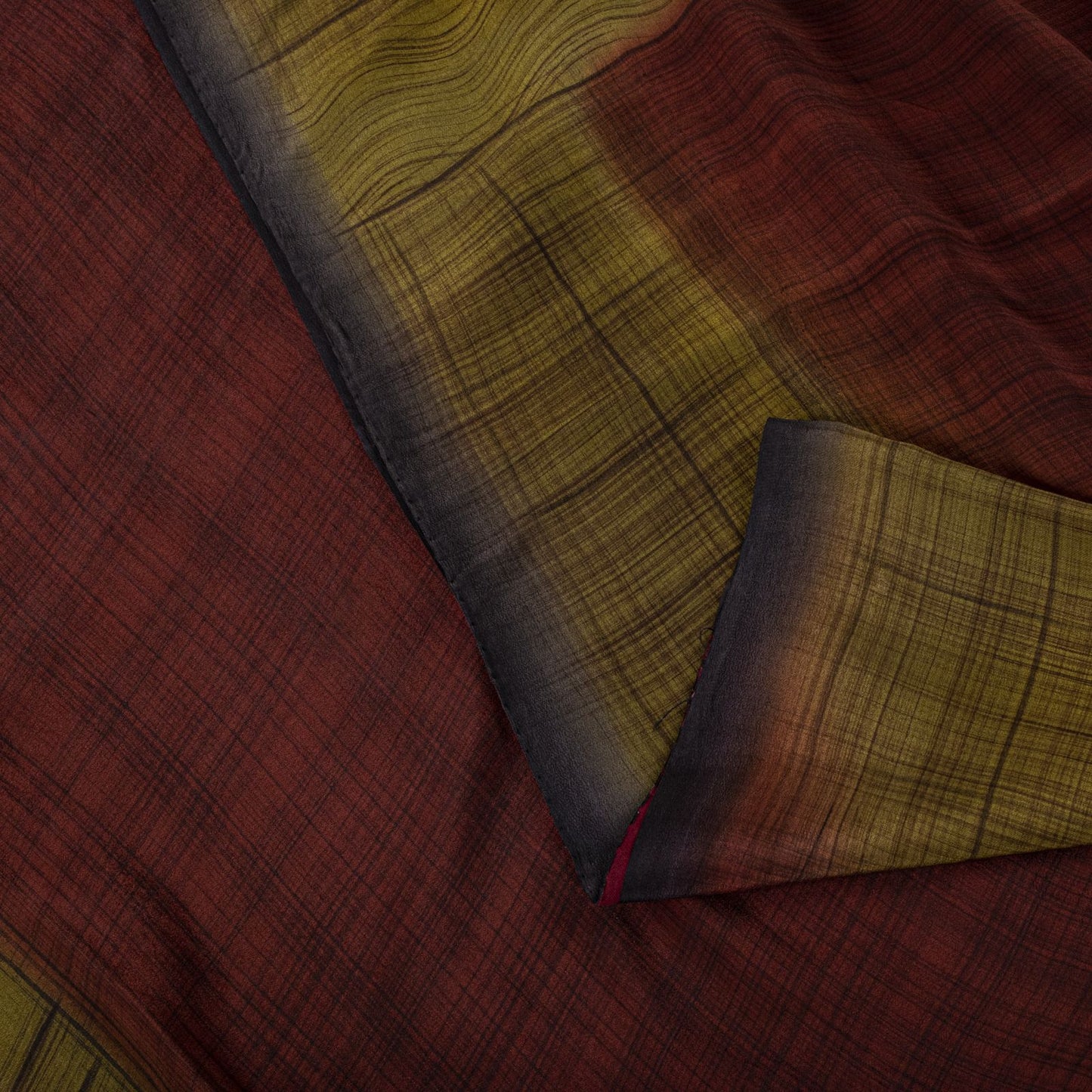 Sanskriti Vintage Saree Maroon-Green Pure Crepe Floral Print Sari 5.5Yard Fabric