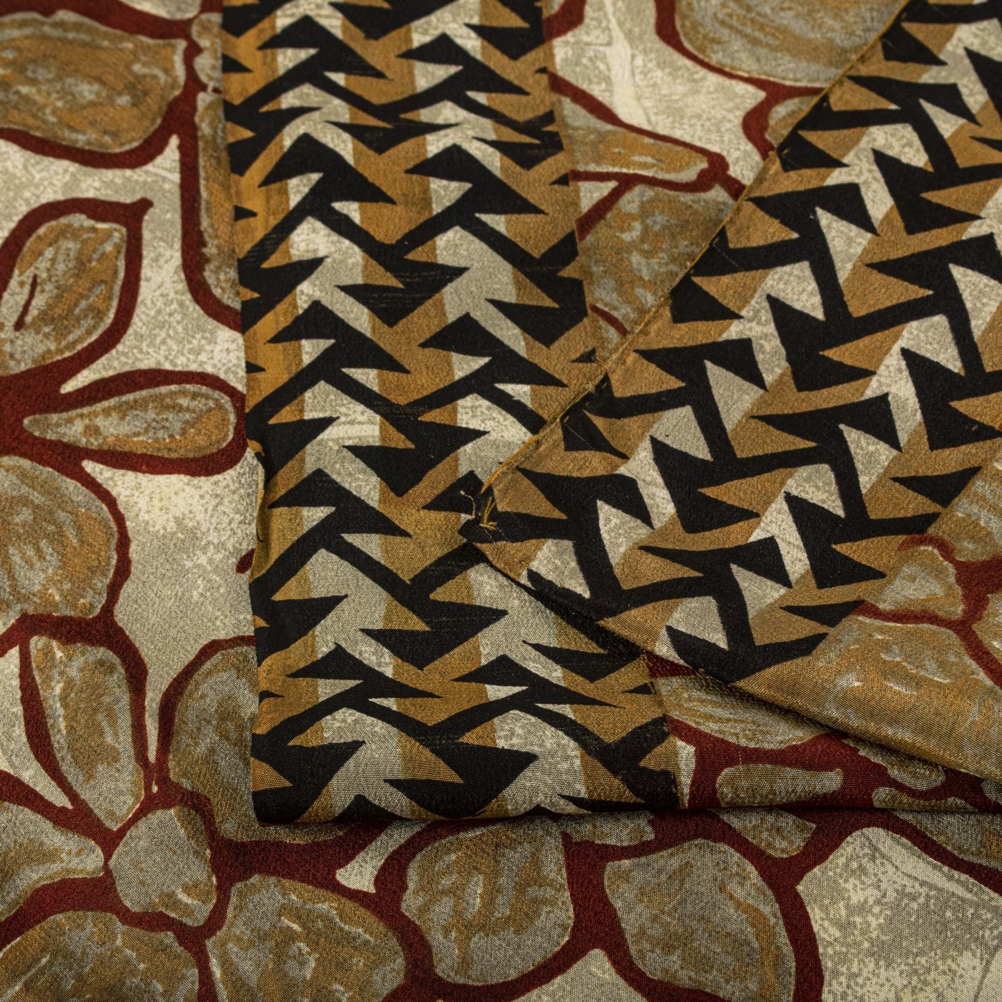 Sanskriti Vintage Saree Brown 100% Pure Crepe Floral Print Sari 5.5+Yard Fabric