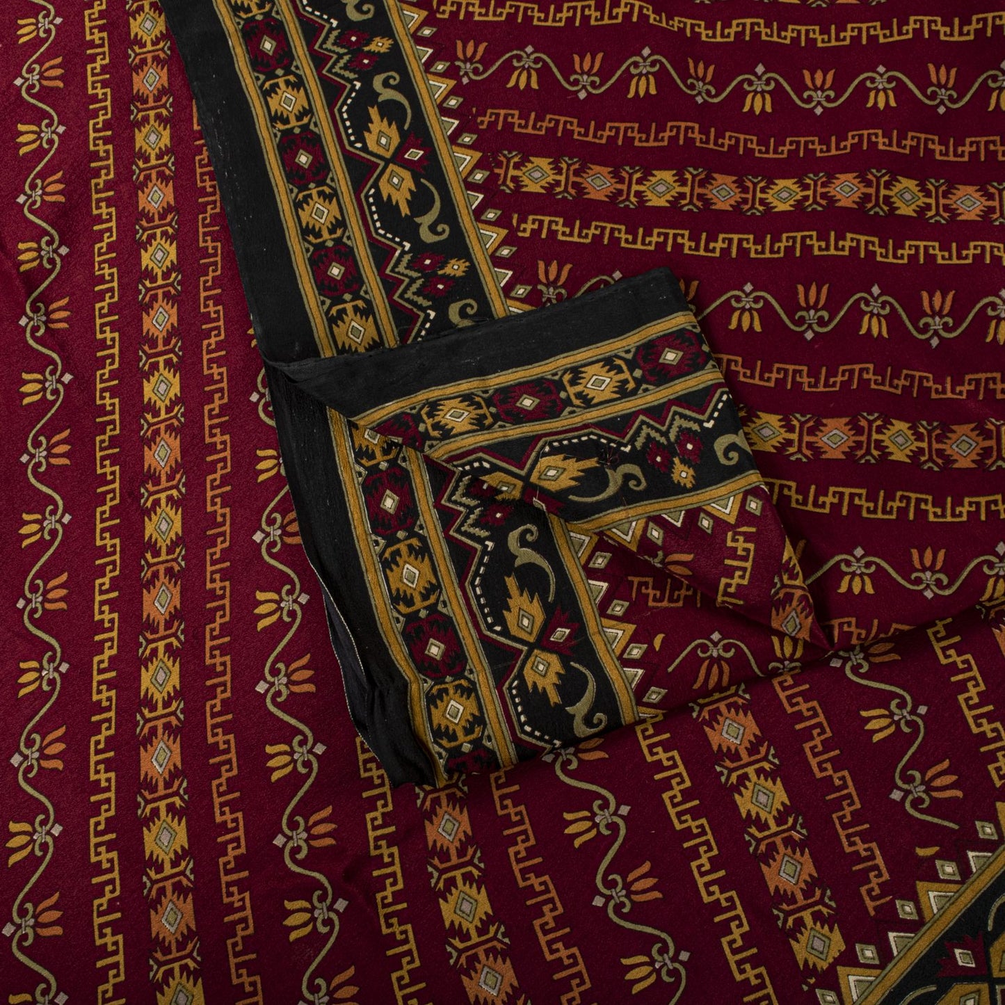 Sanskriti Vintage Saree Maroon 100% Pure Crepe Geometric Print Sari 6+Yd Fabric
