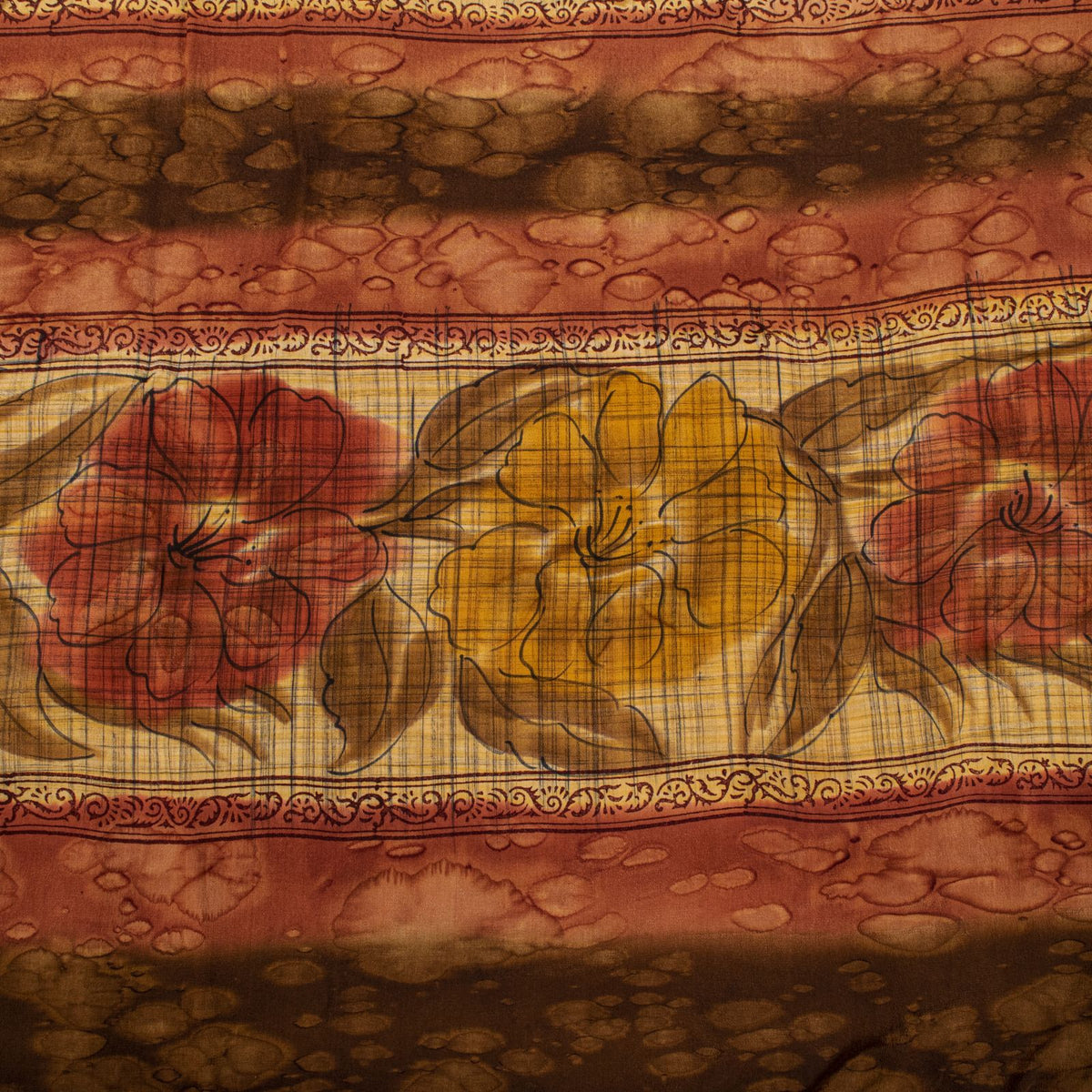 Sanskriti Vintage Saree Maroon-Beige Pure Crepe Floral Print Sari 5+Yard Fabric