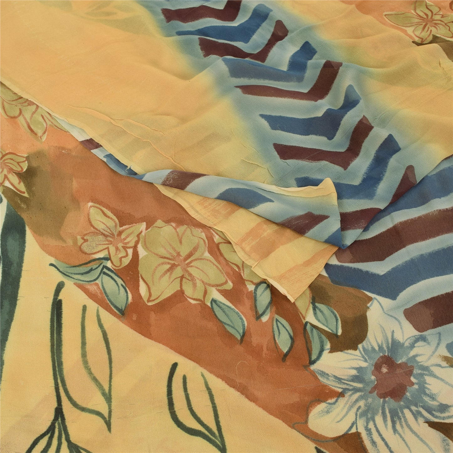Sanskriti Vintage Blend Georgette Cream Printed Saree 5 Yd Floral Craft Fabric Floral Recycled For Quilting Felting, Home Decor,Upcyclers