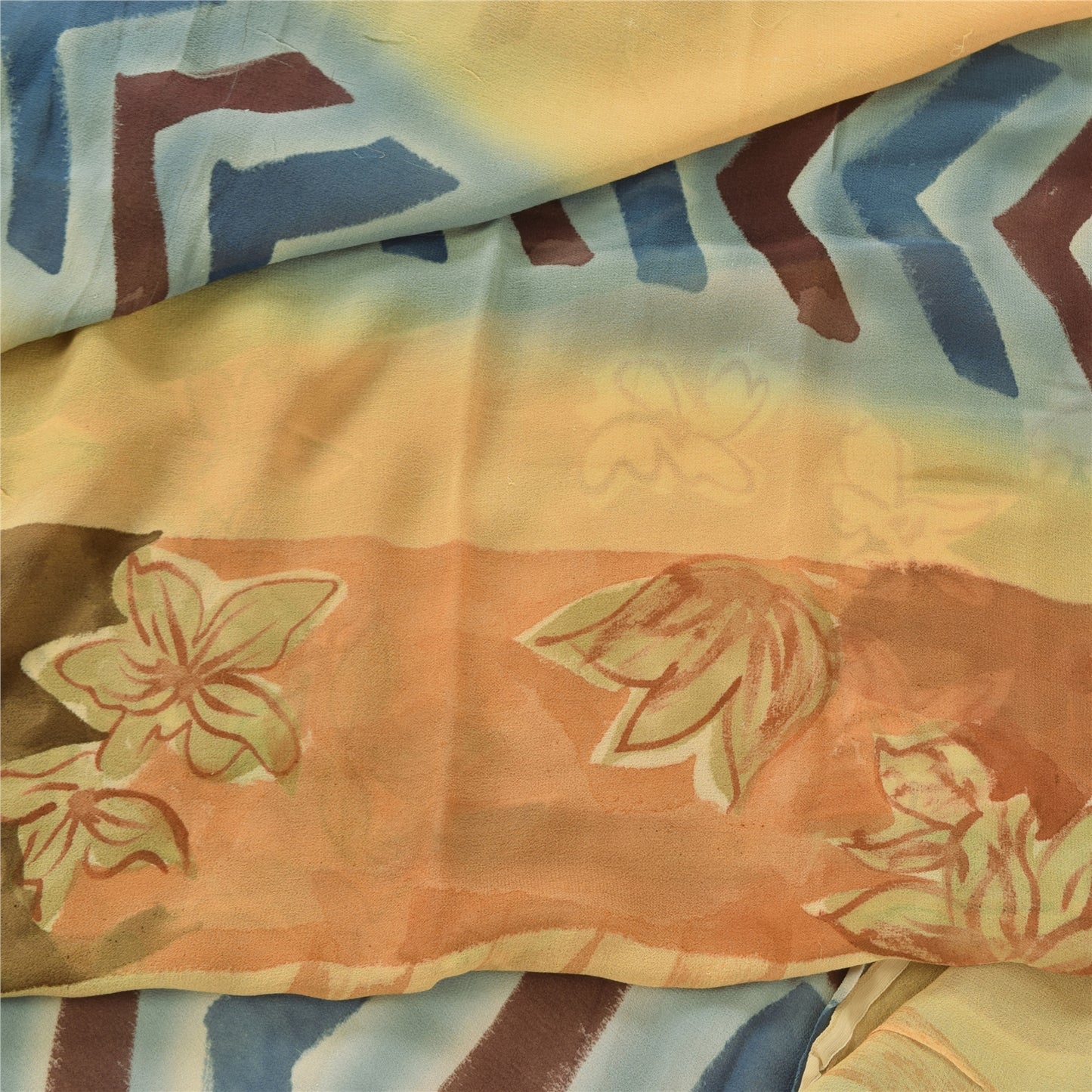 Sanskriti Vintage Blend Georgette Cream Printed Saree 5 Yd Floral Craft Fabric Floral Recycled For Quilting Felting, Home Decor,Upcyclers