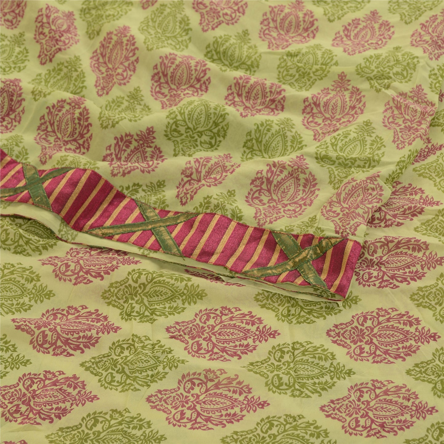Sanskriti Vintage Blend Georgette Silk From India Green Printed Sarees 5 Yd Fabric Home Decor, Women Floral Outfit, Silk Scrap