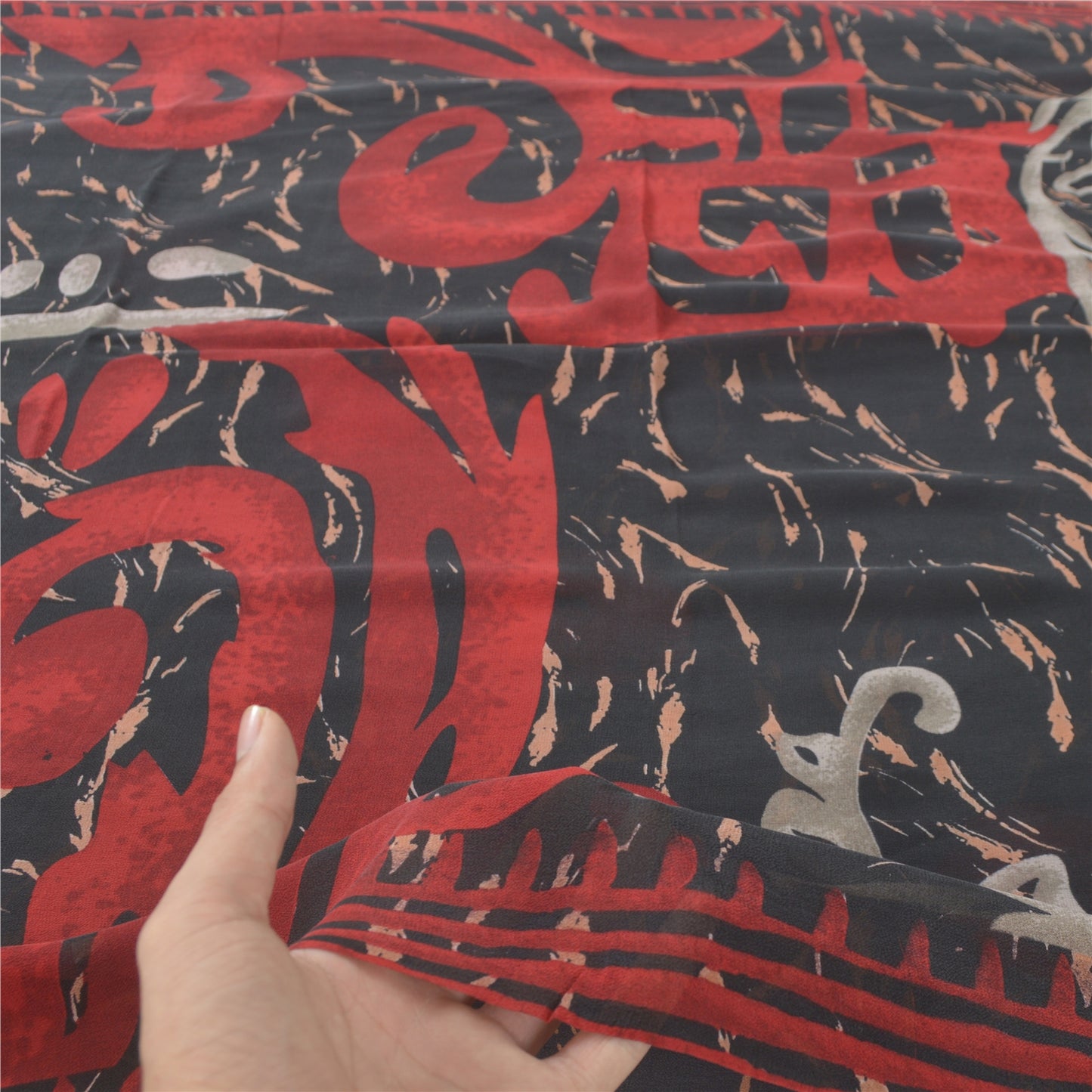 Sanskriti Vintage Sarees Black/Red Pure Georgette Silk Printed Sari Craft Sustainable Fabric