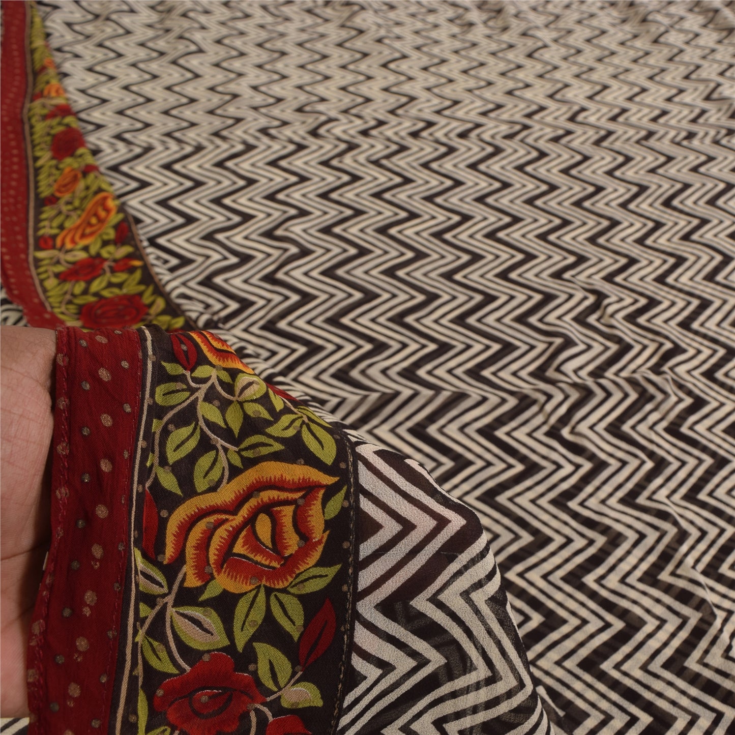 Sanskriti Vintage Sarees Black Pure Georgette Silk Print Sari 6+yd Craft Sustainable Fabric