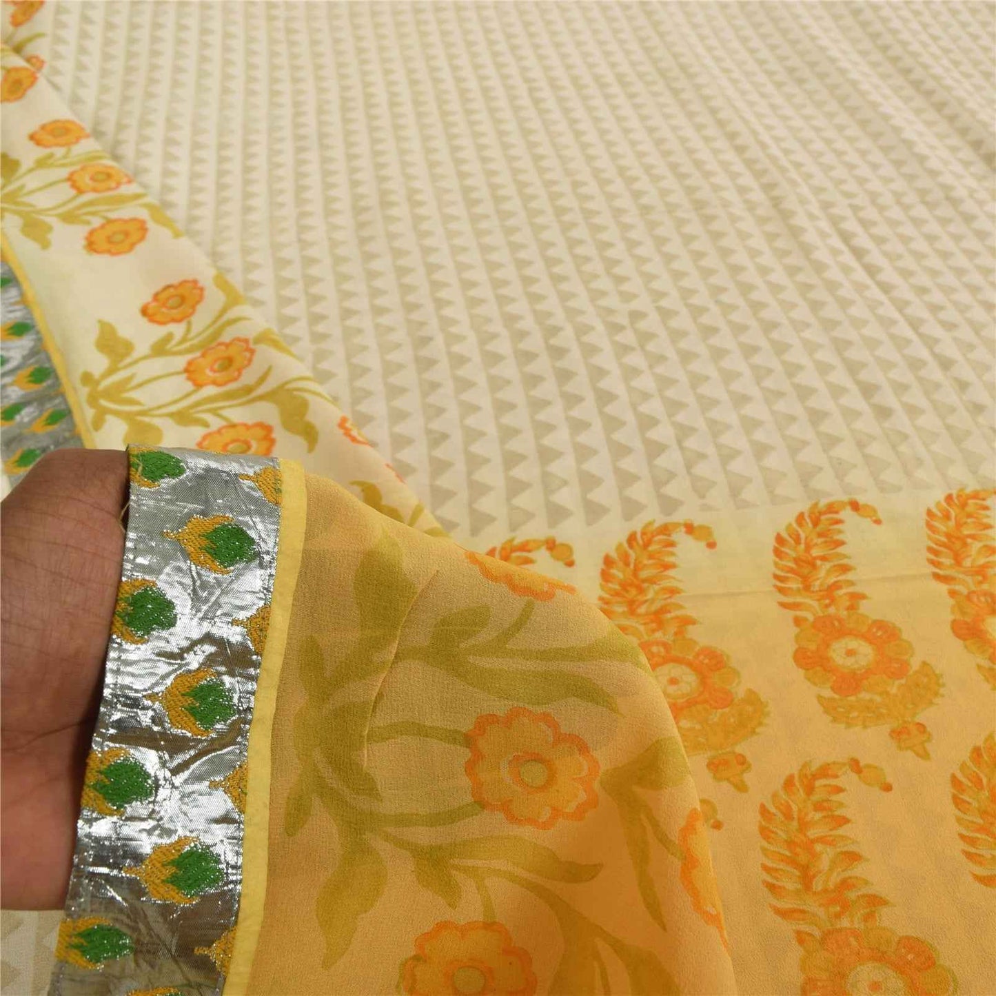 Sanskriti Vintage Sarees Ivory Pure Georgette Silk Print Sari 5+yd Craft Fabric