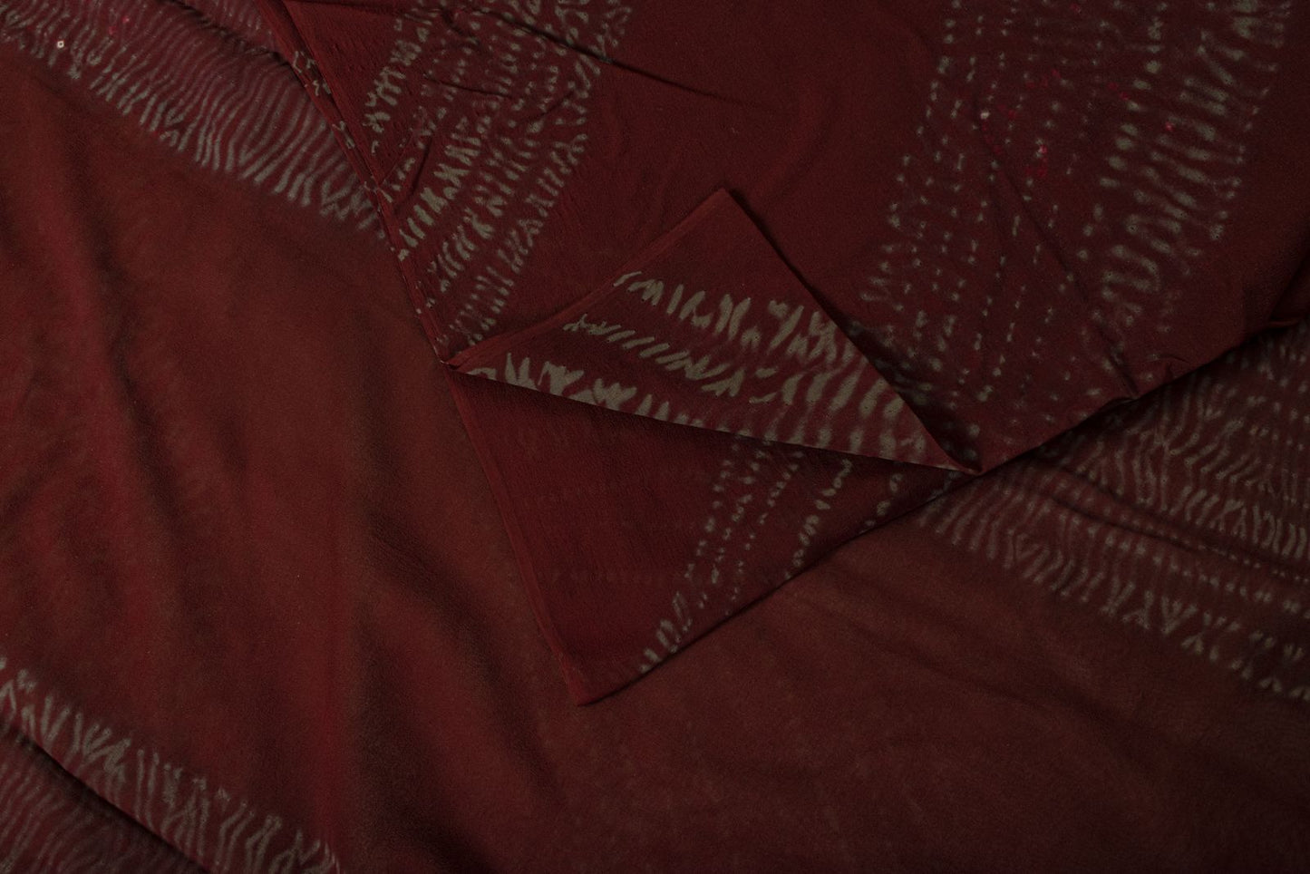 Sanskriti Vintage Saree Maroon Pure Georgette Silk Batik Work Sari 5+Yard Fabric