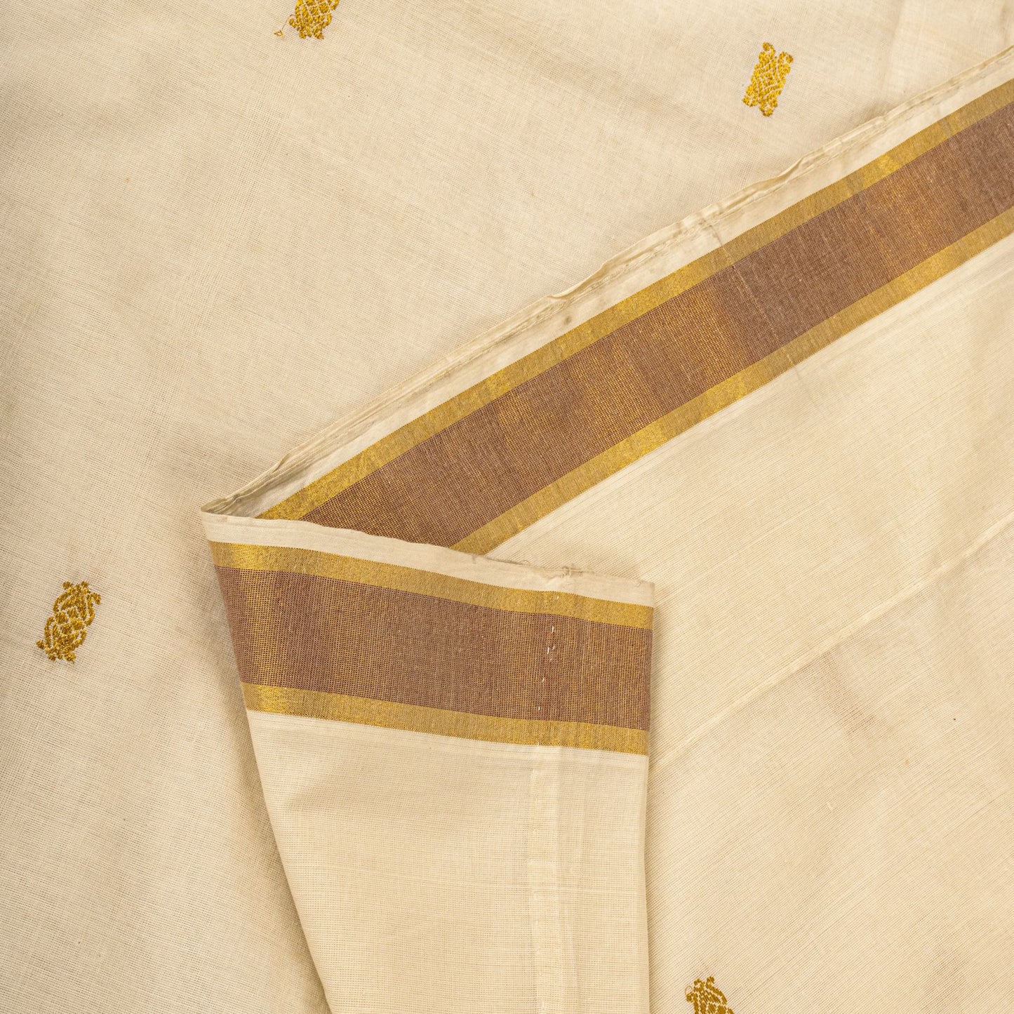 Sanskriti Vintage Saree White Blend Cotton Kasavu Hand Woven Fabric Kerala Sari