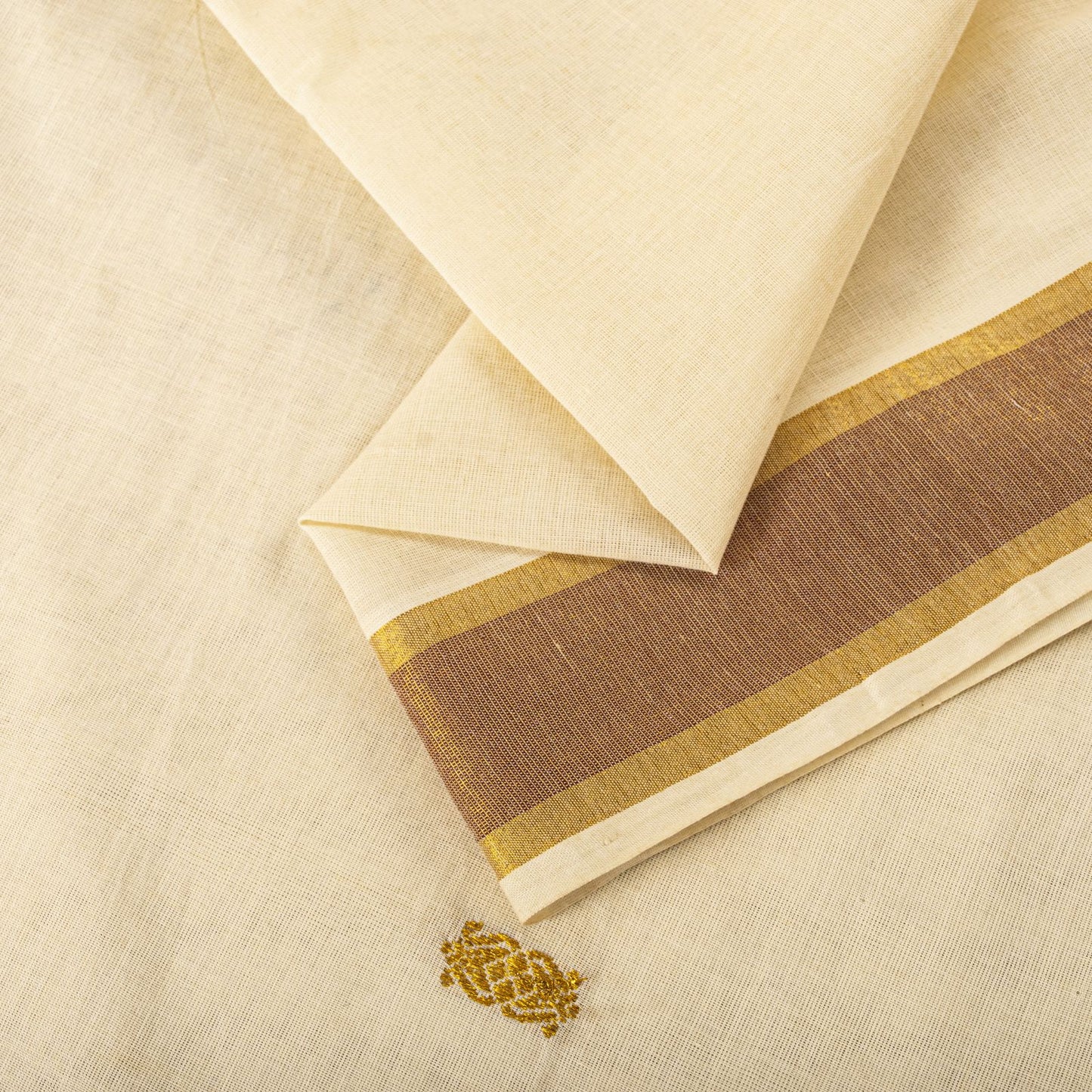 Sanskriti Vintage Saree White Blend Cotton Kasavu Hand Woven Fabric Kerala Sari