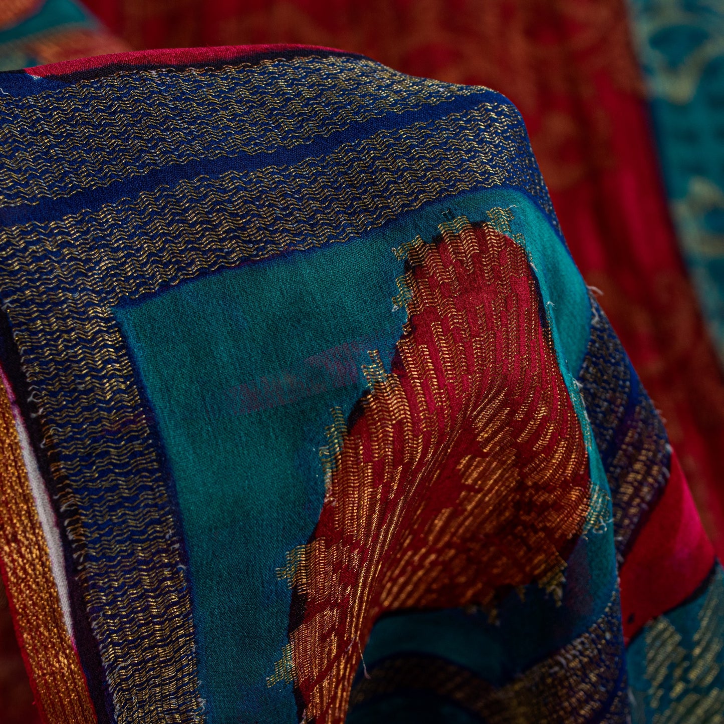 Sanskriti Vintage Red-Blue Sarees Pure Georgette Zari Woven Sari 6yd CraftFabric