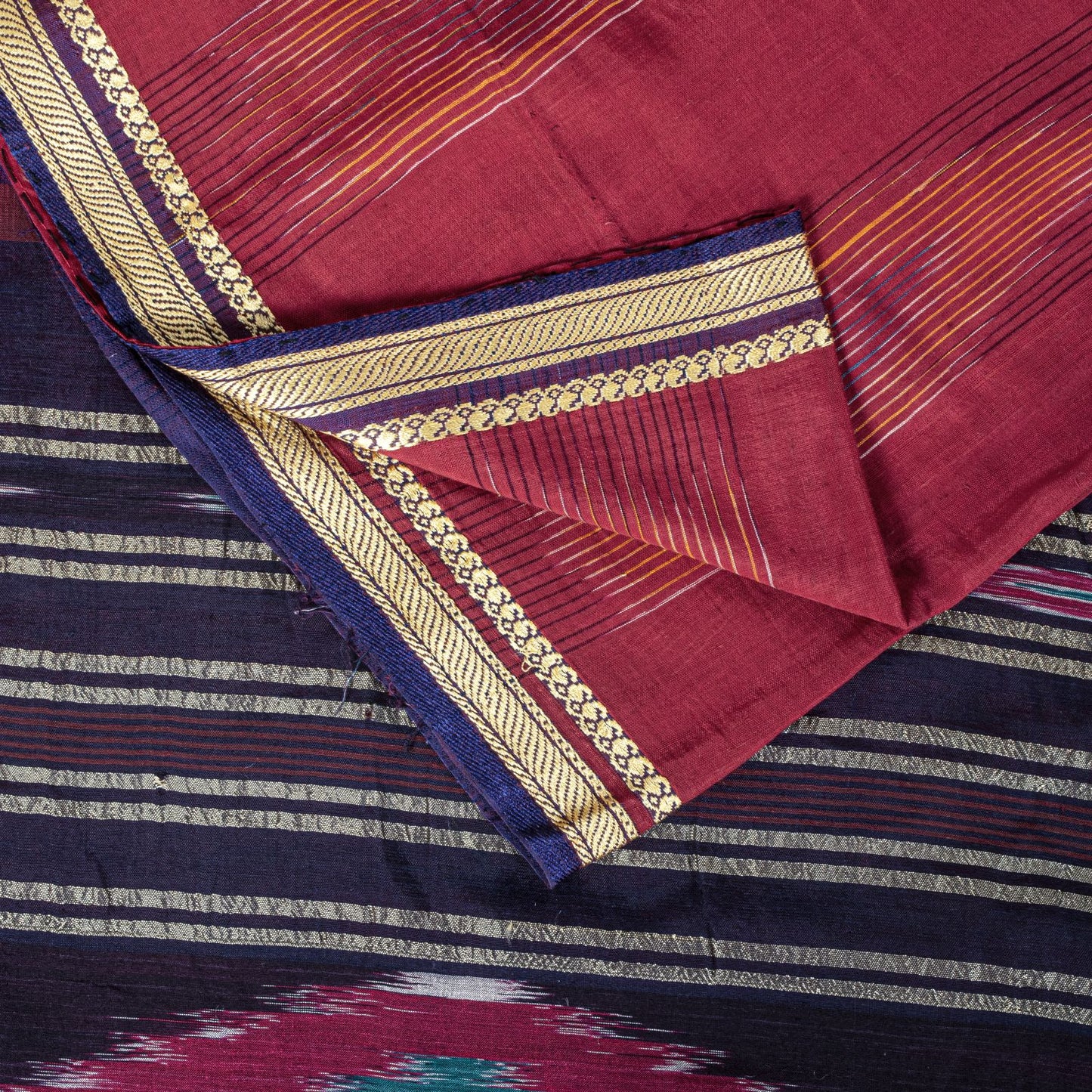 Sanskriti Vintage Red Pure Cotton Saree Ikat Hand Woven Pochampally 4.5+Yd Sari