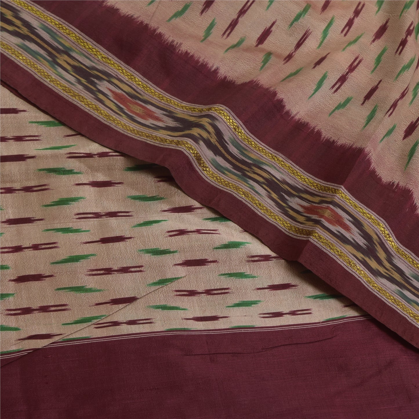 Sanskriti Vintage Sarees Pink Ikat Handwoven Pochampally Pure Silk Sari Fabric