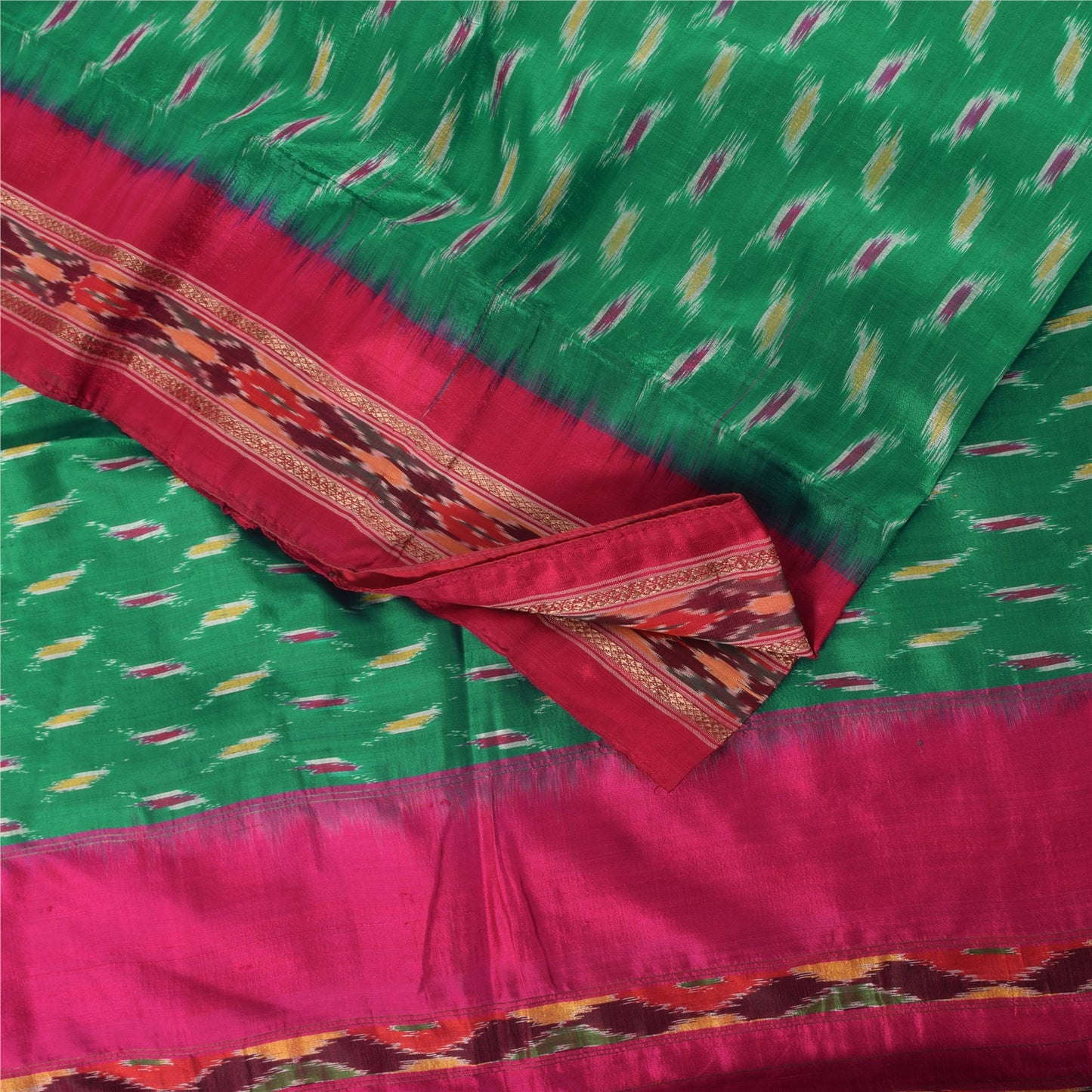 Sanskriti Vintage Sarees Green Ikat Handwoven Pochampally Pure Silk Sari Sustainable Fabric