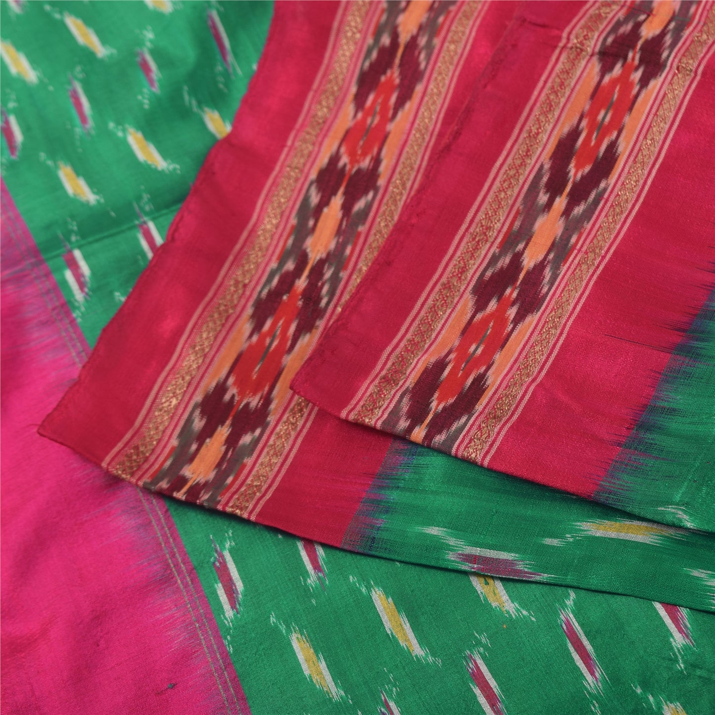 Sanskriti Vintage Sarees Green Ikat Handwoven Pochampally Pure Silk Sari Sustainable Fabric